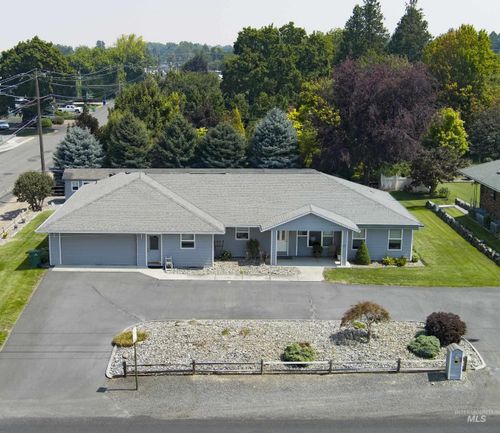 3203 4th St, Lewiston, ID, 83501-4301 | Card Image