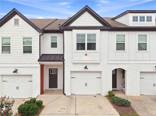 91 Auburn Run Ln, Auburn, GA, 30011-5207 | Card Image