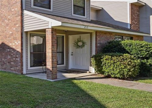 215 Pineridge Ct, Mandeville, LA, 70448-6323 | Card Image