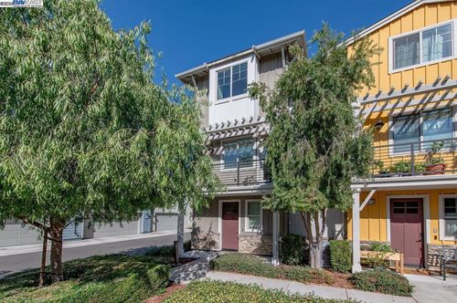 unit-15-319 Basswood Cmn, Livermore, CA, 94551-6495 | Card Image