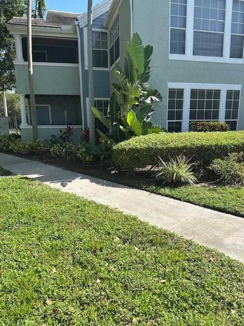 apt-a-1000 Crystal Way, Delray Beach, FL, 33444-1029 | Card Image