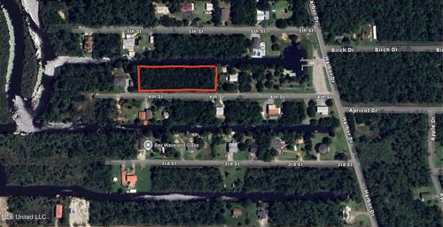538-547 4th St, Bay Saint Louis, MS, 39520 | Card Image