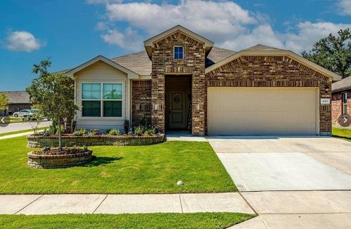 421 Atmore St, Azle, TX, 76020-3288 | Card Image