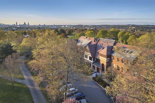 apt-10-456 Belmont St, Watertown, MA, 02472-4900 | Card Image