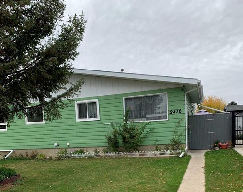 2416 23 St N, Lethbridge, AB, T1H4R7 | Card Image