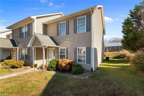 4137 Bentley Dr, Randleman, NC, 27317-7380 | Card Image