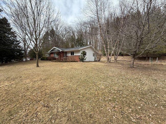 1300 Park Hill Drive, House other with 3 bedrooms, 2 bathrooms and null parking in GRESHAM WI | Image 37