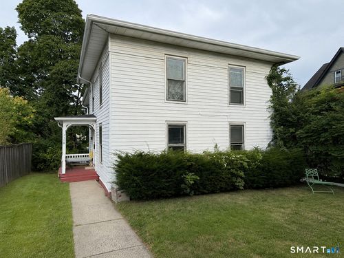 108 High St, Middletown, CT, 06457-3739 | Card Image
