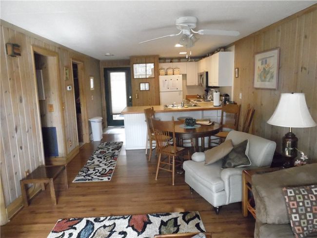 UNIT-3 - 600 Captains Cove Ct, Condo with 2 bedrooms, 1 bathrooms and null parking in Salem SC | Image 6