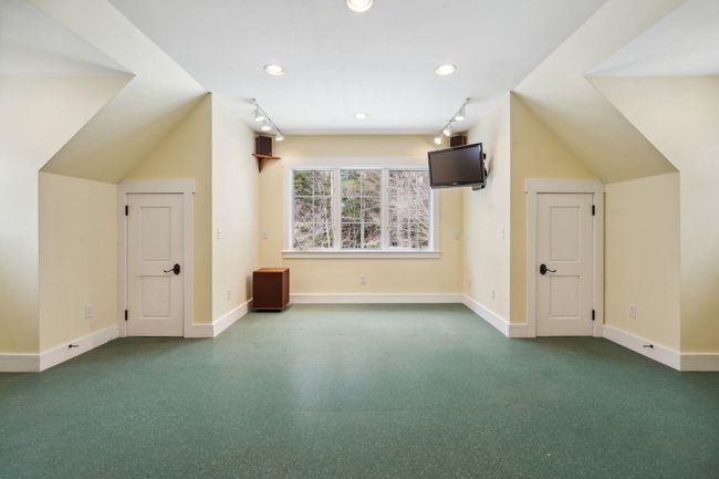 27 Burkehaven Ln, House other with 6 bedrooms, 4 bathrooms and null parking in Sunapee NH | Image 42