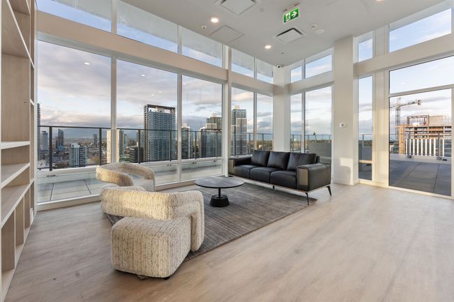 610 - 9675 King George Blvd, Condo with 1 bedrooms, 1 bathrooms and 1 parking in Surrey BC | Image 27