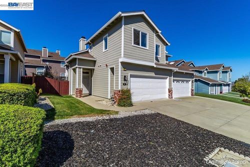 97 Del Sur St, Vallejo, CA, 94591-8280 | Card Image