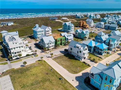 26 Sunrise Avenue Avenue, Port Aransas, TX, 78373 | Card Image