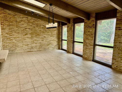 3727 Twisted Oaks Dr, San Antonio, TX, 78217-3422 | Card Image