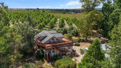 18525 Emerson Rd, Red Bluff, CA, 96080-9319 | Card Image