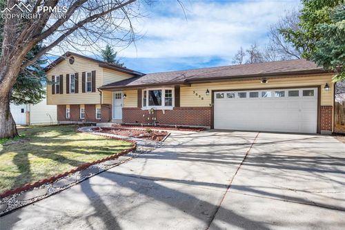 3050 E Whileaway Cir, Colorado Springs, CO, 80917-3520 | Card Image