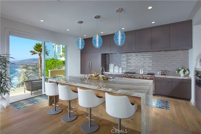 B - 34385 Dana Strand Rd, Condo with 3 bedrooms, 4 bathrooms and 7 parking in Dana Point CA | Image 10