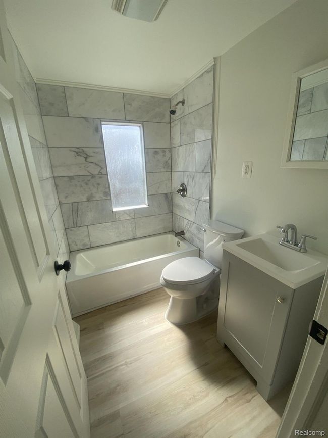 3512 Barry St, House other with 3 bedrooms, 1 bathrooms and null parking in Wayne MI | Image 5