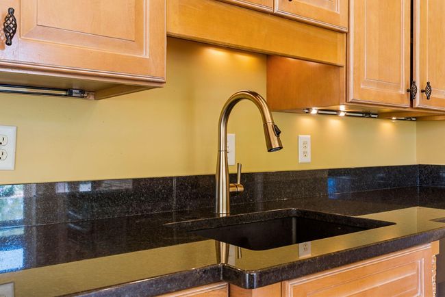Kitchen | Image 23