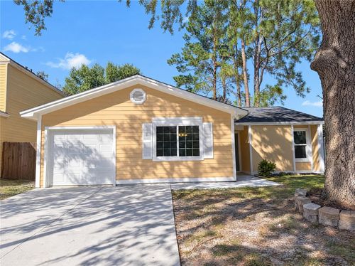 7606 Leon Ave, TEMPLE TERRACE, FL, 33637-7338 | Card Image