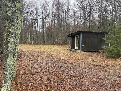 W13470 Eagle River Road Road, SILVER CLIFF, WI, 54104 | Card Image