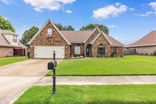 4788 Shadow View Ln, Bartlett, TN, 38002-8726 | Card Image