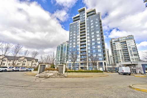 208-75 N Park Rd, Vaughan, ON, L4J0H8 | Card Image