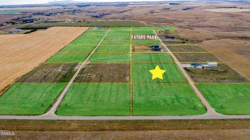 663 Harmony Loop, Hazen, ND, 58545-8502 | Card Image