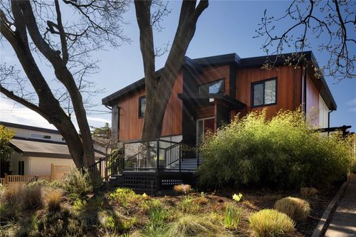 338 Foul Bay Rd, Victoria, BC, V8S4G7 | Card Image