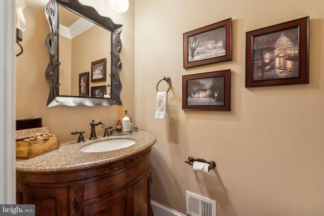 9412 Crosspointe Dr, House other with 4 bedrooms, 4 bathrooms and null parking in FAIRFAX STATION VA | Image 22