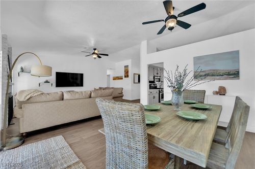 148 Triberg Ct, Henderson, NV, 89074-2498 | Card Image
