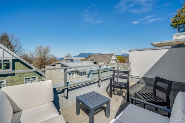6022 Chancellor Mews, Townhouse with 3 bedrooms, 3 bathrooms and 2 parking in Vancouver BC | Image 29