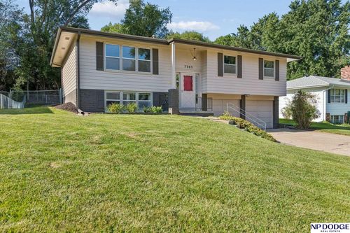 7305 Washington Street, Ralston, NE, 68127 | Card Image