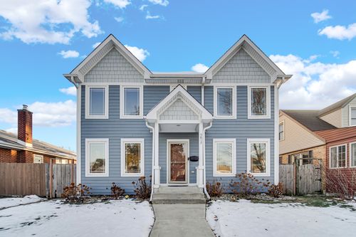 5817 Crain St, Morton Grove, IL, 60053-3010 | Card Image