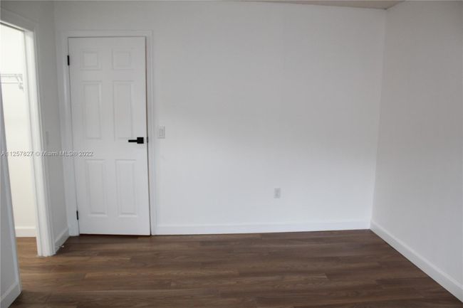 0 - 700 N Douglas Rd, House other with 4 bedrooms, 2 bathrooms and null parking in Pembroke Pines FL | Image 13