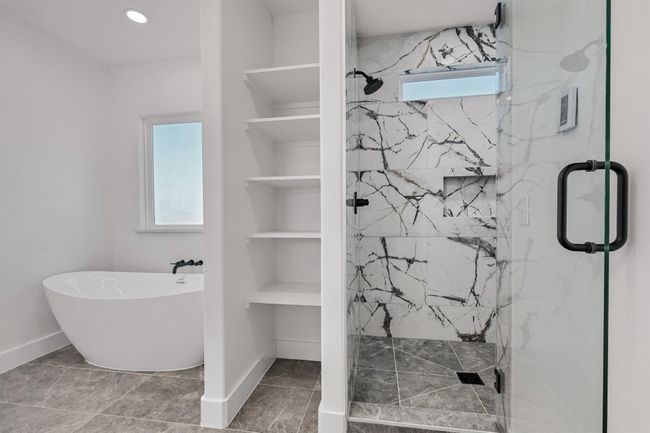 1220 Cr 4045, House other with 4 bedrooms, 2 bathrooms and null parking in Savoy TX | Image 24