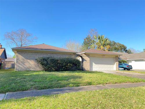815 Ramada Dr, Houston, TX, 77062-5607 | Card Image