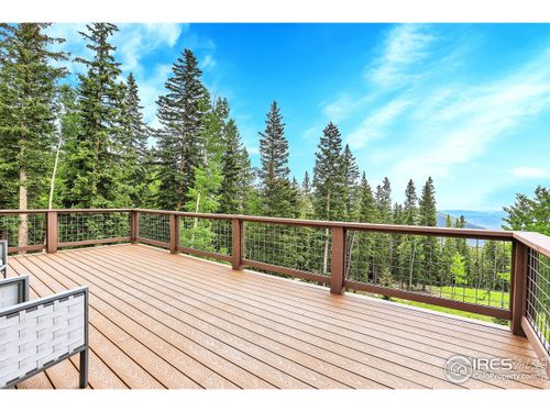 1176 Raven Ridge Rd, Idaho Springs, CO, 80452-9566 | Card Image