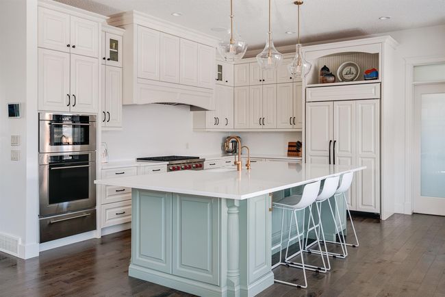 6440 Laurentian Way Sw, House detached with 4 bedrooms, 4 bathrooms and 6 parking in Calgary AB | Image 10
