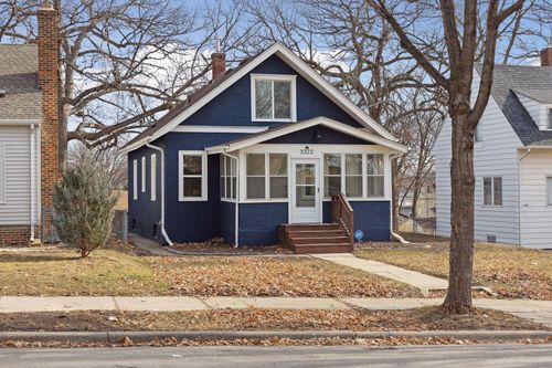 3322 Girard Ave N, Minneapolis, MN, 55412-2414 | Card Image