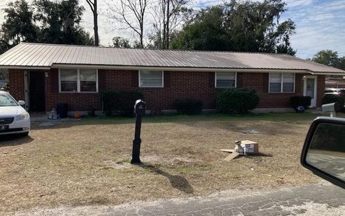 132 Se Oakmont St, Lake City, FL, 32025-4969 | Card Image