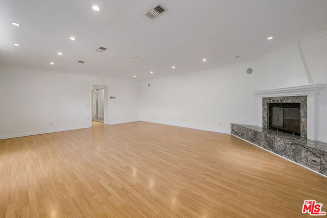 8760 White Oak Ave, House other with 4 bedrooms, 4 bathrooms and 8 parking in Sherwood Forest CA | Image 34