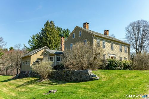 66 Artillery Rd, Middlebury, CT, 06762-1909 | Card Image
