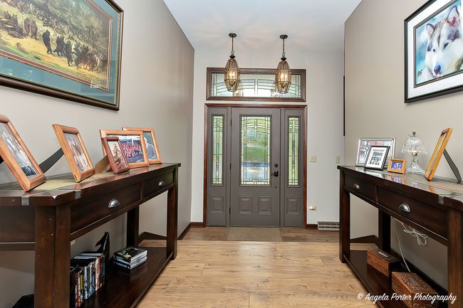 13703 Obrien Rd, House other with 3 bedrooms, 3 bathrooms and 2 parking in Hebron IL | Image 5