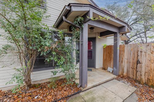 9402 Valley Rdg, San Antonio, TX, 78250-5793 | Card Image