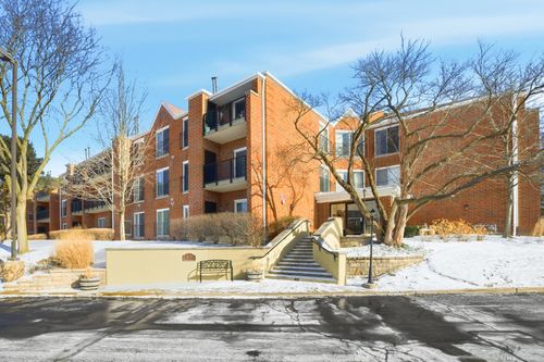 109-815 Leicester Rd, Elk Grove Village, IL, 60007-7302 | Card Image