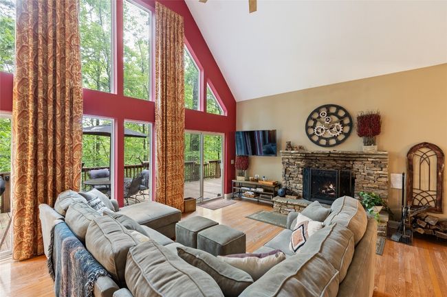 151 Rhododendron Ct, House other with 3 bedrooms, 3 bathrooms and null parking in Sapphire NC | Image 34