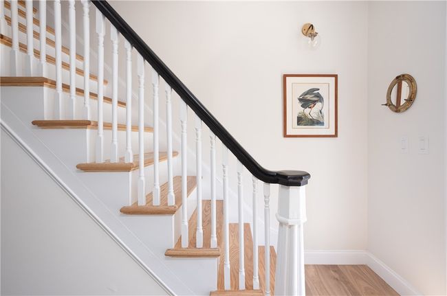 4 Gladding Ct, Home with 3 bedrooms, 1 bathrooms and 3 parking in Newport RI | Image 6