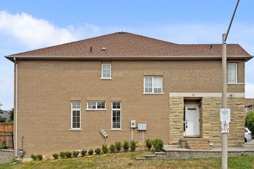 47-22 Norman Wesley Way, North York, ON, M3M3H4 | Card Image