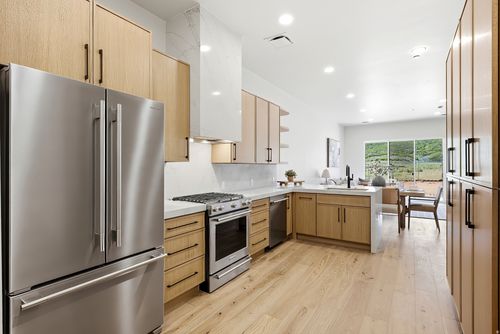 508-2490 Big Willow Trl, Park City, UT, 84060 | Card Image
